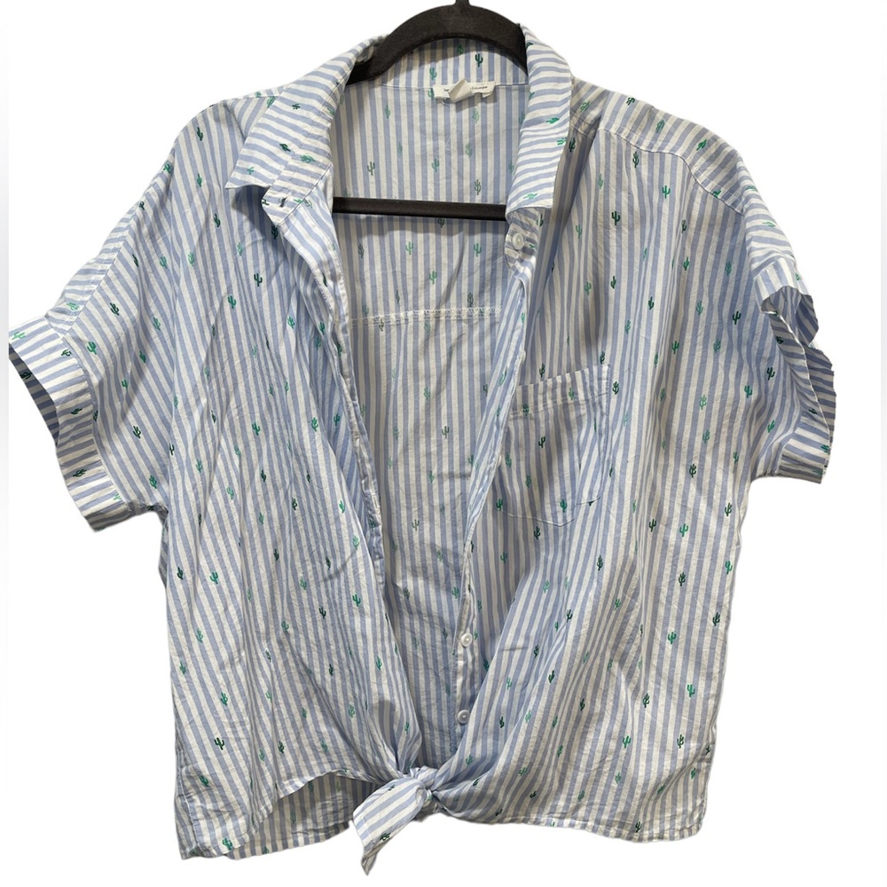 BEACHLUNCHLOUNGE • XL pinstripe cactus print button up